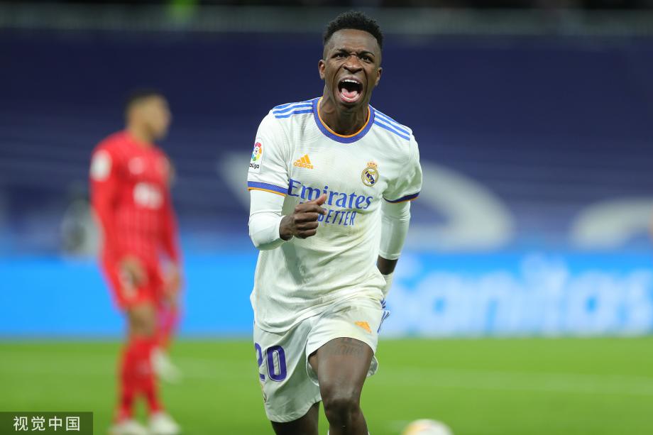 她的每一步 她的每一步