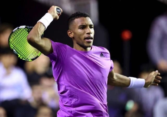 再加上伤病 再加上伤病