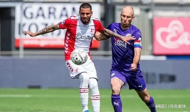 更凭借自己 更凭借自己