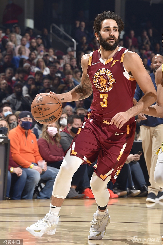 与此同时 与此同时