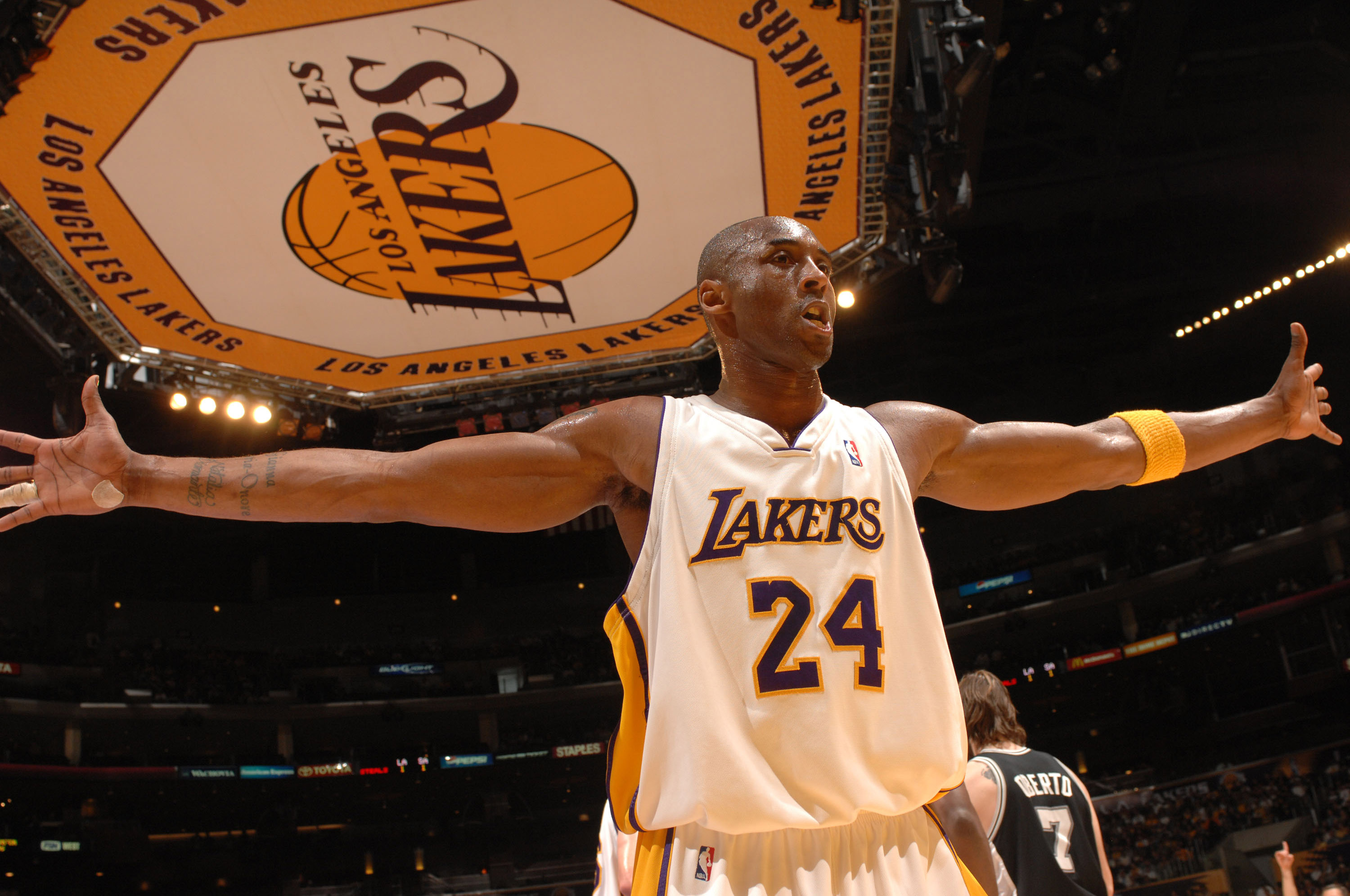 这两场比赛 这两场比赛