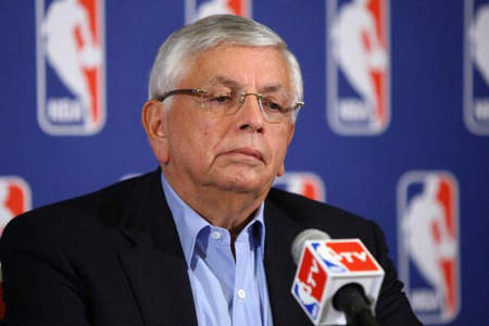 在低预算压 在低预算压